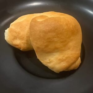 Knot Bread (Pan con Grasa)